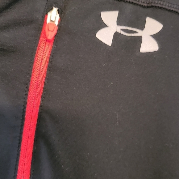 Under Armour Quarter Zip Pullover - Picture 4 of 4